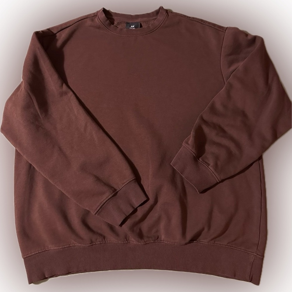 H&M men’s loose fit brown crewneck sweatshirt size large
